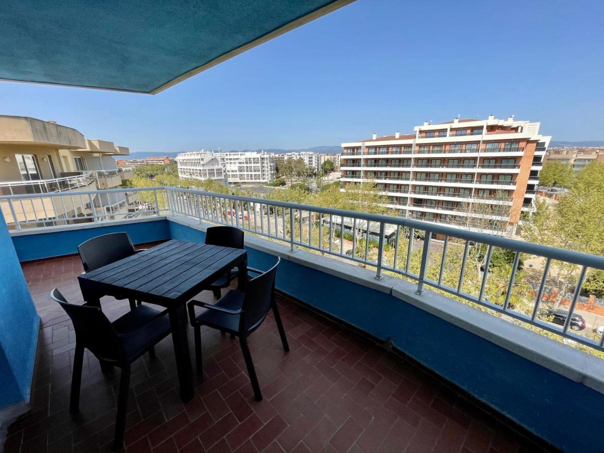 California 1 & 2, Family Only, By Hoteles California Salou Bagian luar foto